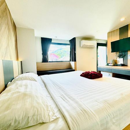 Room Actually Karon Exterior foto
